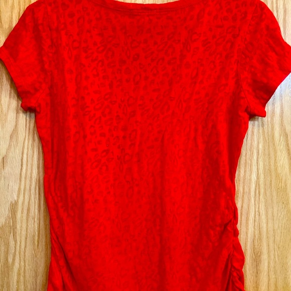 ❤️🫶🏼South Pole V-Neck Top🫶🏼❤️ - Picture 3 of 13